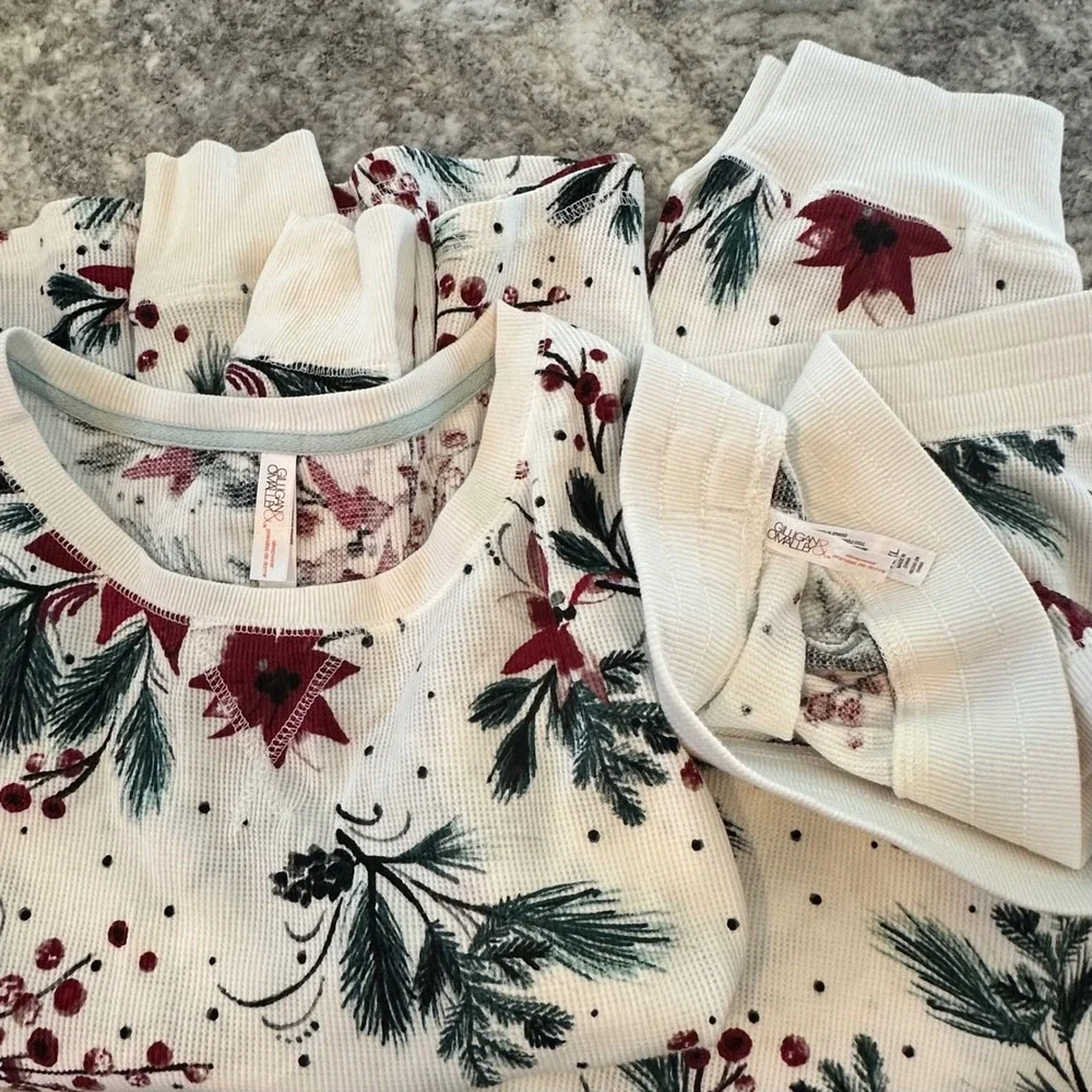 Gilligan & O'Malley Womens XL Poinsettia Waffle Knit Pajama Set Holiday Floral